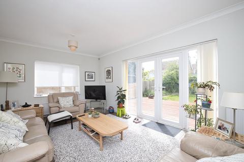 6 bedroom detached house for sale, Stanley Road, Broadstairs, Kent, CT10