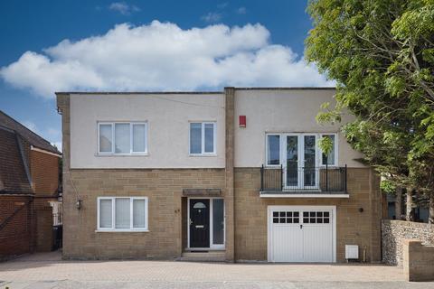 6 bedroom detached house for sale, Stanley Road, Broadstairs, Kent, CT10