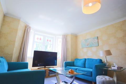 3 bedroom flat to rent, Craigend Park, Edinburgh, EH16