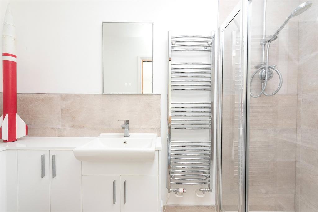 Bed Three En Suite