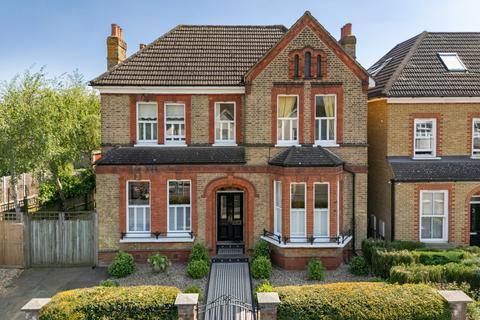 undefined, Vicarage Road, Hampton Wick