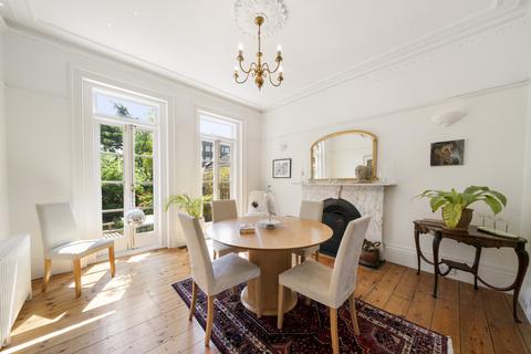 undefined, Vicarage Road, Hampton Wick