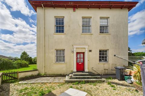 Tremeddan Court, Cornwall PL14
