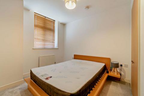 1 bedroom flat for sale, Flat 25 The Whitehouse, 69 Berrywood Drive, Northampton, Northamptonshire, NN5 6GQ