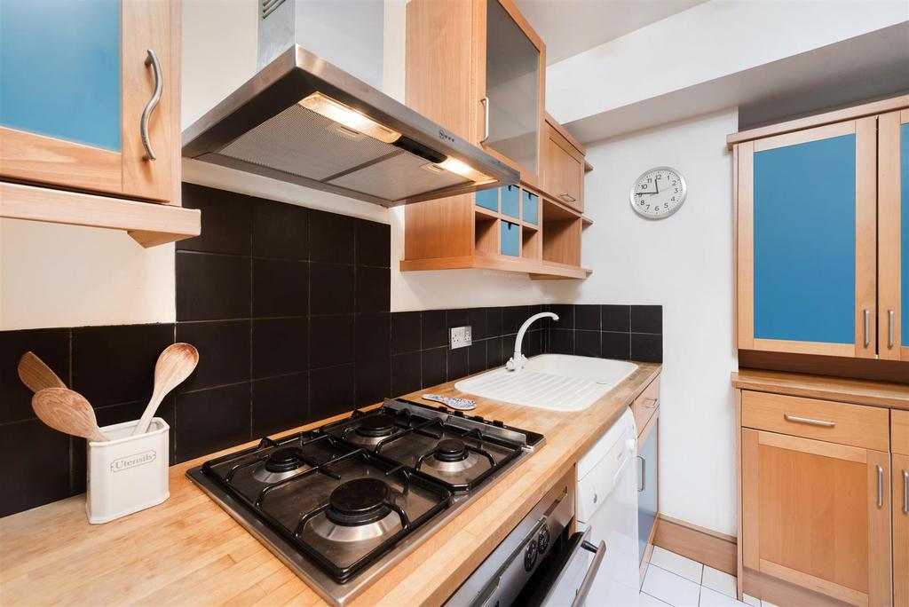 Averill Street  Ph 4.jpg