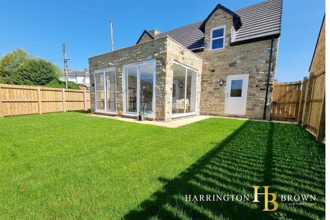 3 bedroom detached house for sale, 1 Old School Close, Rowlands Gill
