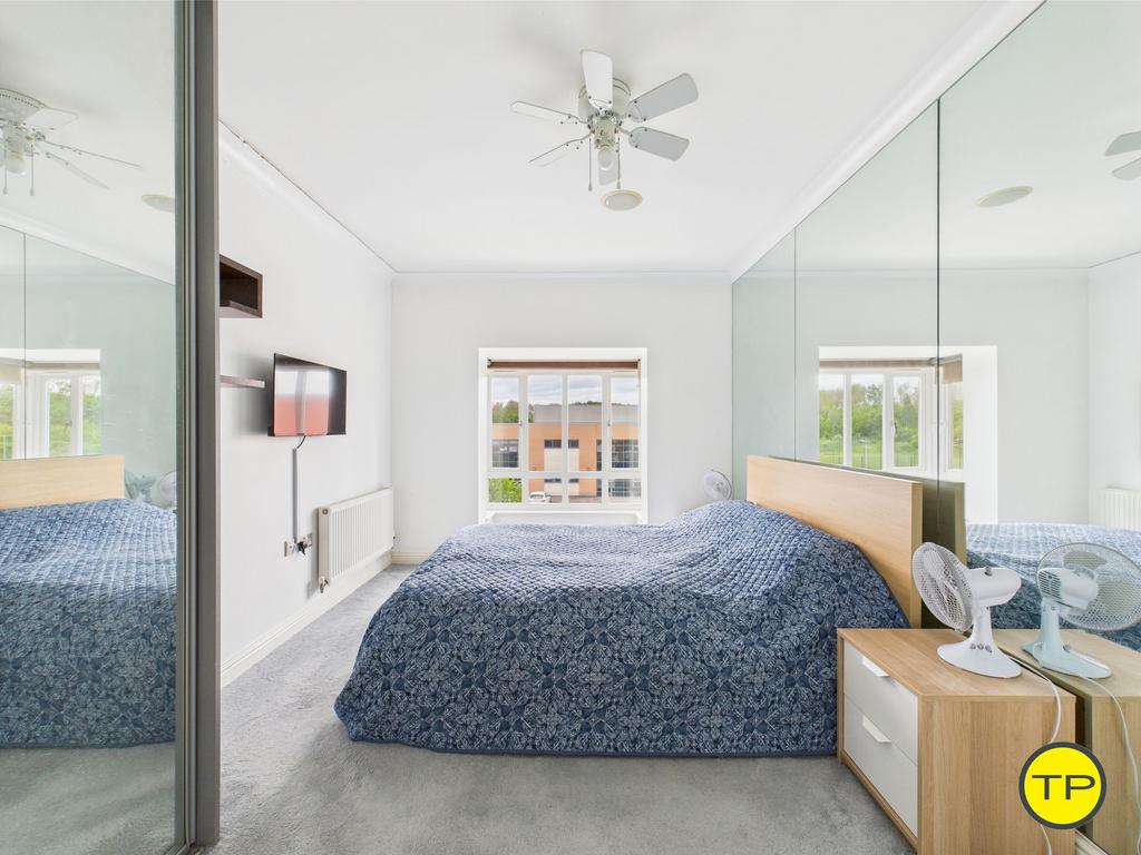 Main bedroom