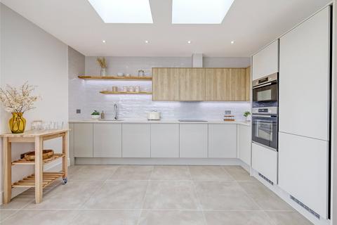 undefined, Kingsmans Point, Kingsmans Farm Road, Hullbridge, Hockley, SS5