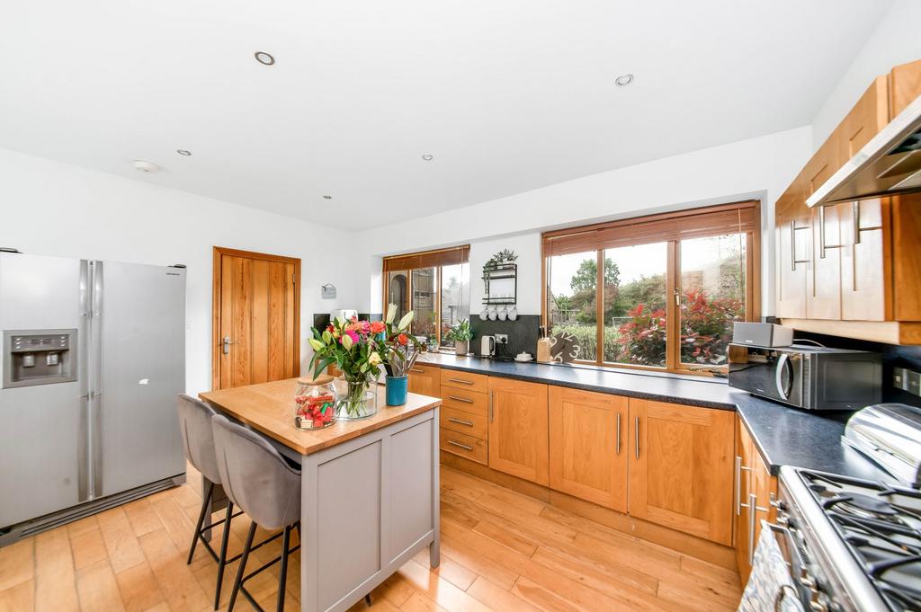 Dining/living kitchen