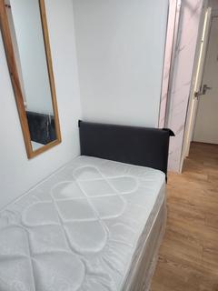 undefined, Buckingham Road, Room 5, London E18 2NH