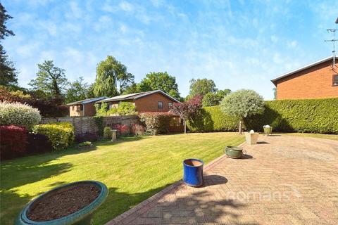 4 bedroom detached house for sale, Coleridge Avenue, Yateley, Hampshire