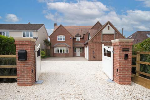 Elmcroft Henley Road, Ullenhall, Henley-in-arden, B95 5NN