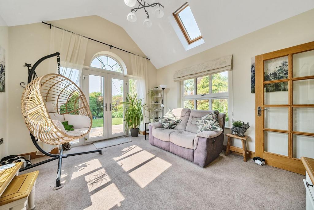 Garden Room.jpg