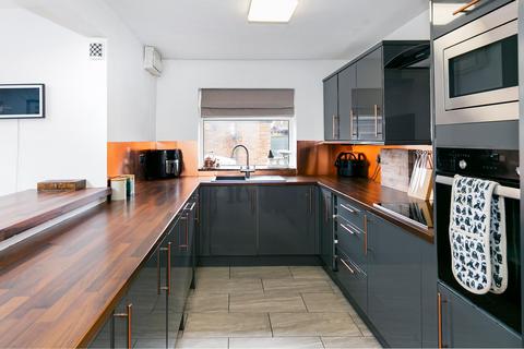 3 bedroom detached bungalow for sale, Derwent Park Close, Sutton On Derwent, York, YO41 4BQ