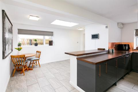 3 bedroom detached bungalow for sale, Derwent Park Close, Sutton On Derwent, York, YO41 4BQ