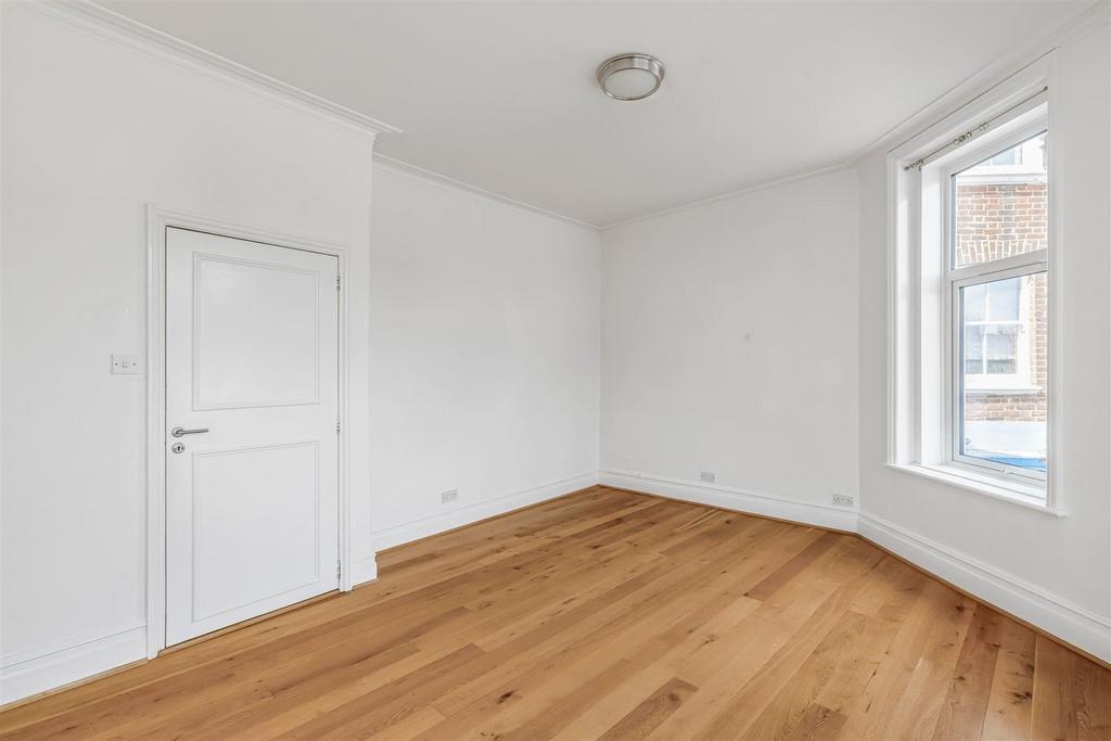 28c Sheen Lane-3.jpg