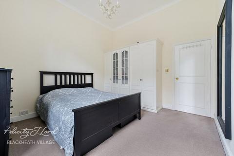 2 bedroom apartment for sale, Gilbert Close, London