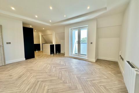 3 bedroom apartment for sale, Durley Road South, Bournemouth, BH2