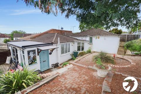 5 Hillside, Erith, DA8 1DA