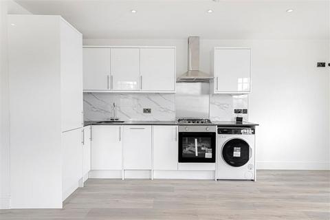 1 bedroom flat to rent, Lewisham Way, London SE14