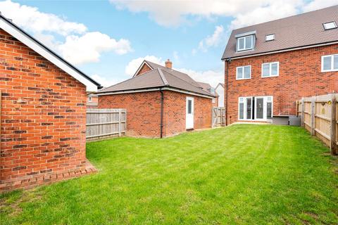 undefined, Willowvale Way, Steeple Claydon, Buckinghamshire, MK18