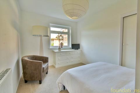 1, Merton Court Sutton Place, Bexhill-on-sea, TN40 1PD