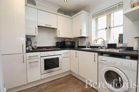 15 Springfield Basin, Chelmsford, CM2 6YQ