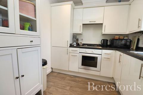 15 Springfield Basin, Chelmsford, CM2 6YQ