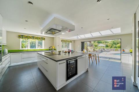 4 bedroom detached house for sale, Bay Crescent, Swanage