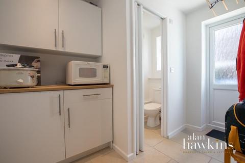 57 Saffron Close, Royal Wootton Bassett, Swindon, SN4 7JB