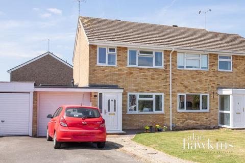 57 Saffron Close, Royal Wootton Bassett, Swindon, SN4 7JB