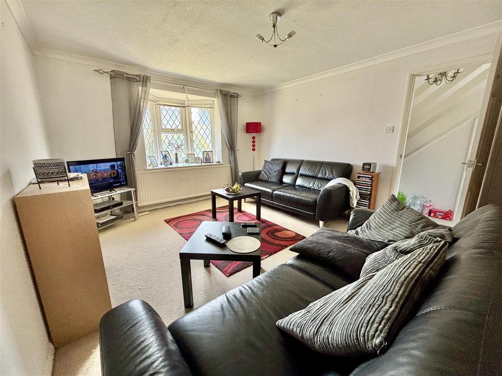 Lounge / Dining Room