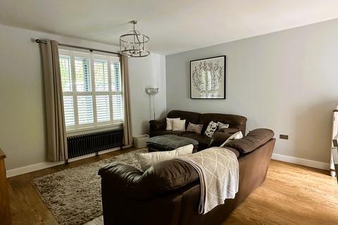 4 bedroom semi-detached house for sale, Weavers Road, Ystragynlais, Swansea.