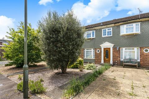 33 Garrick Close, Staines-upon-thames, TW18 2PQ