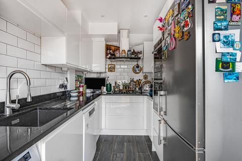 33 Garrick Close, Staines-upon-thames, TW18 2PQ
