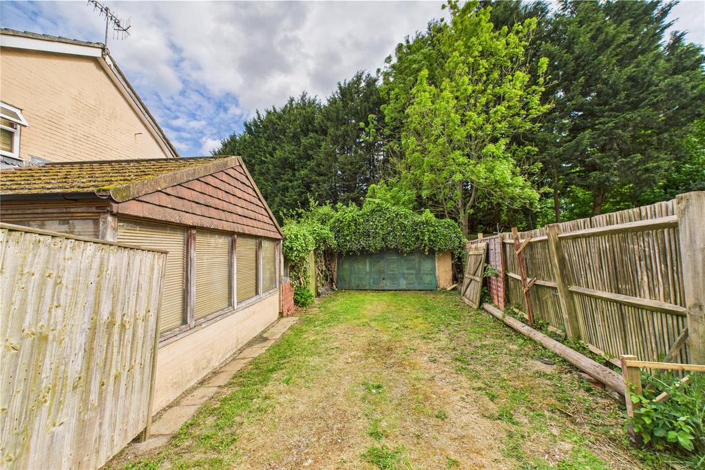 Paking Area/Garage