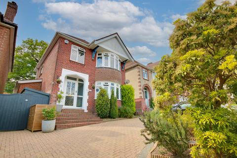 21 Cobden Crescent, Southampton, SO18 4EX