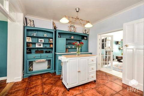15 Douglas Road, Bournemouth, BH6 3ER