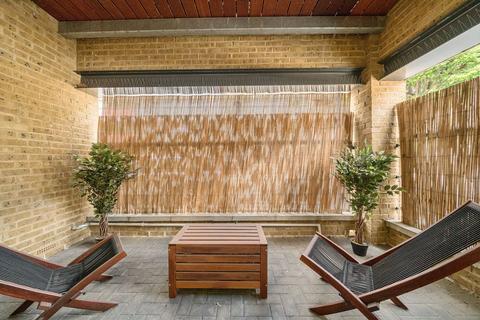 1 bedroom flat for sale, Regan Court, Regan Way, Hoxton, London, N1