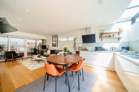 1 bedroom flat for sale, Regan Court, Regan Way, Hoxton, London, N1