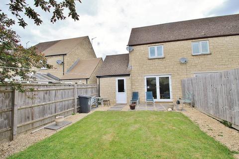 90 Barrington Close, Witney, OX28 5FL