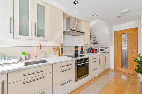 4 bedroom terraced house for sale, Napier Close, Deptford, London, SE8