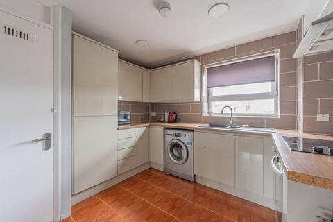 undefined, Sutton Street, Shadwell, London, E1