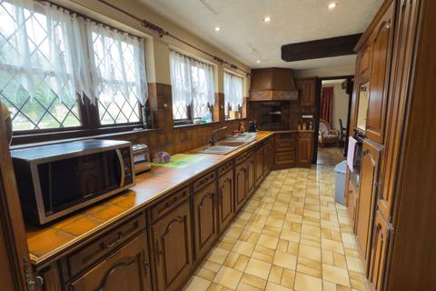 5 bedroom detached house for sale, Clarence Gardens, Sheerness ME12