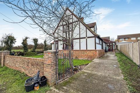 5 bedroom detached house for sale, Clarence Gardens, Sheerness ME12