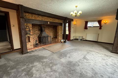 5 bedroom detached house for sale, Clarence Gardens, Sheerness ME12