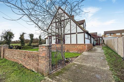 5 bedroom detached house for sale, Clarence Gardens, Sheerness ME12