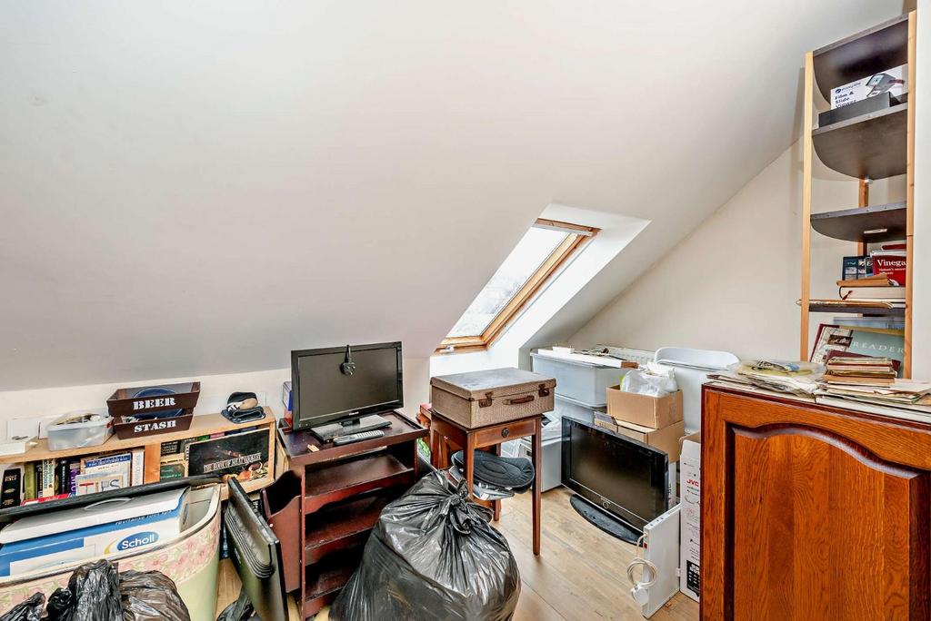 8590700-interior03-800.jpg