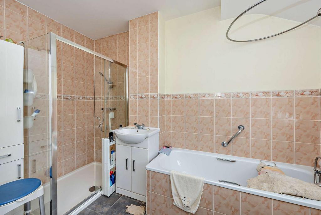 8590700-interior09-800.jpg