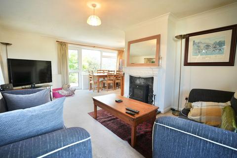 3 bedroom chalet for sale, Clifton Park, Cromer, NR27